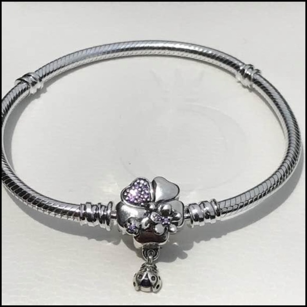 Pandora Wildflower Meadows bracelet